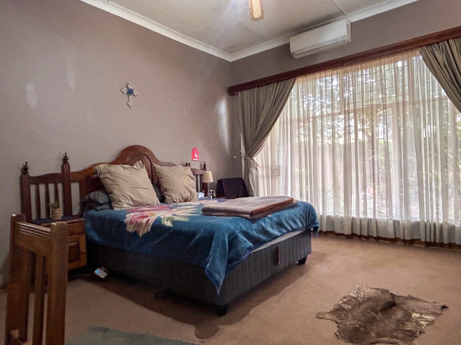 4 Bedroom Property for Sale in Baillie Park North West